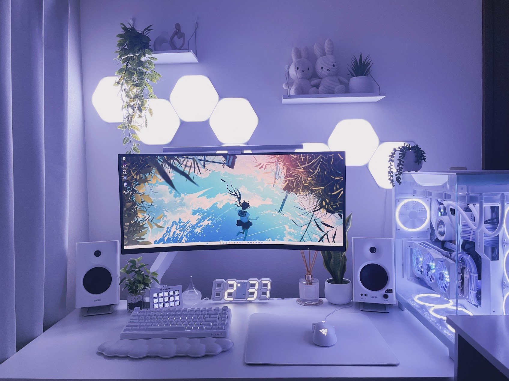 white desk