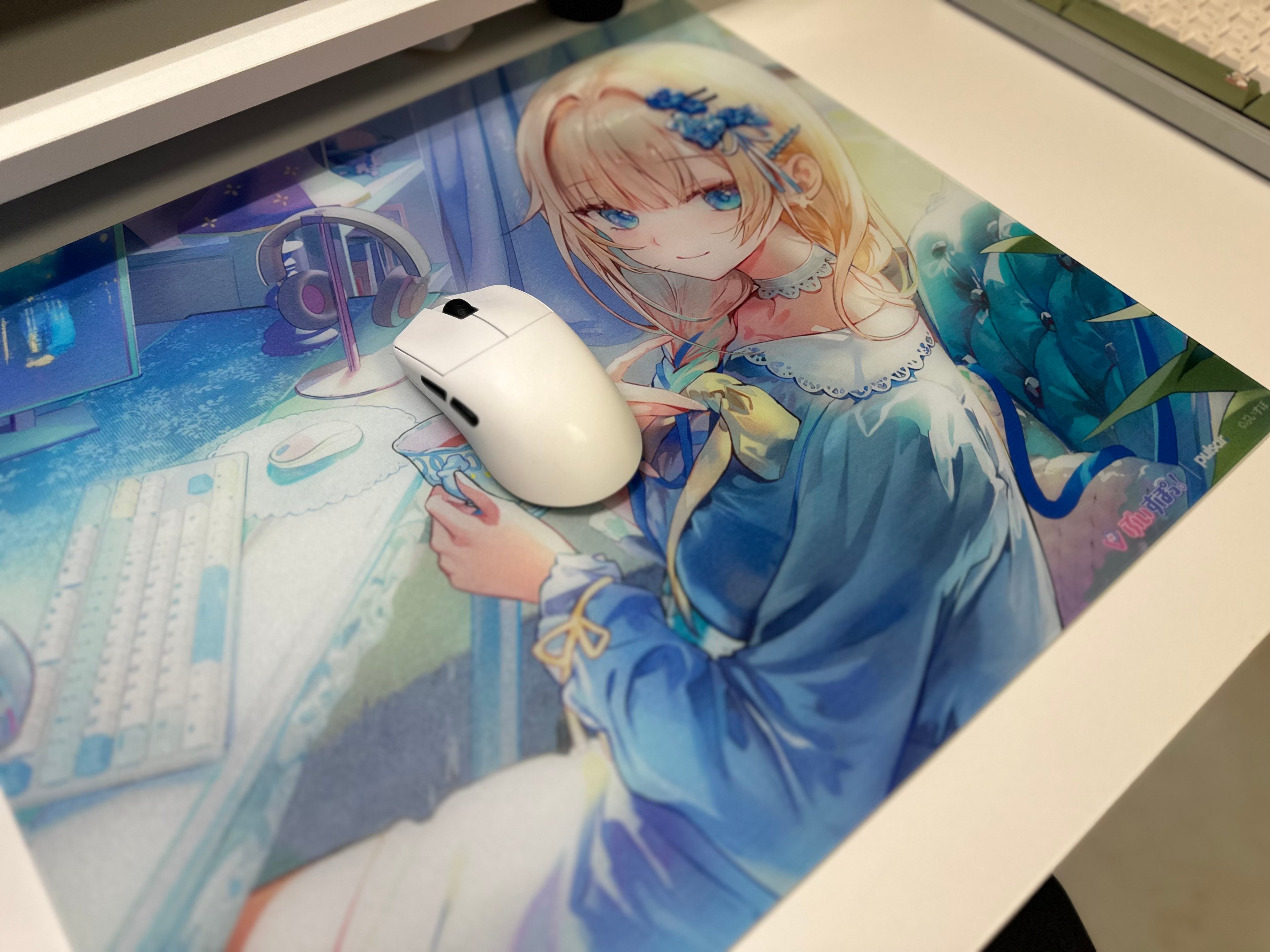 ぶいすぽギアのガラスマウスパッド!
これまた藍沢エマバージョンです!